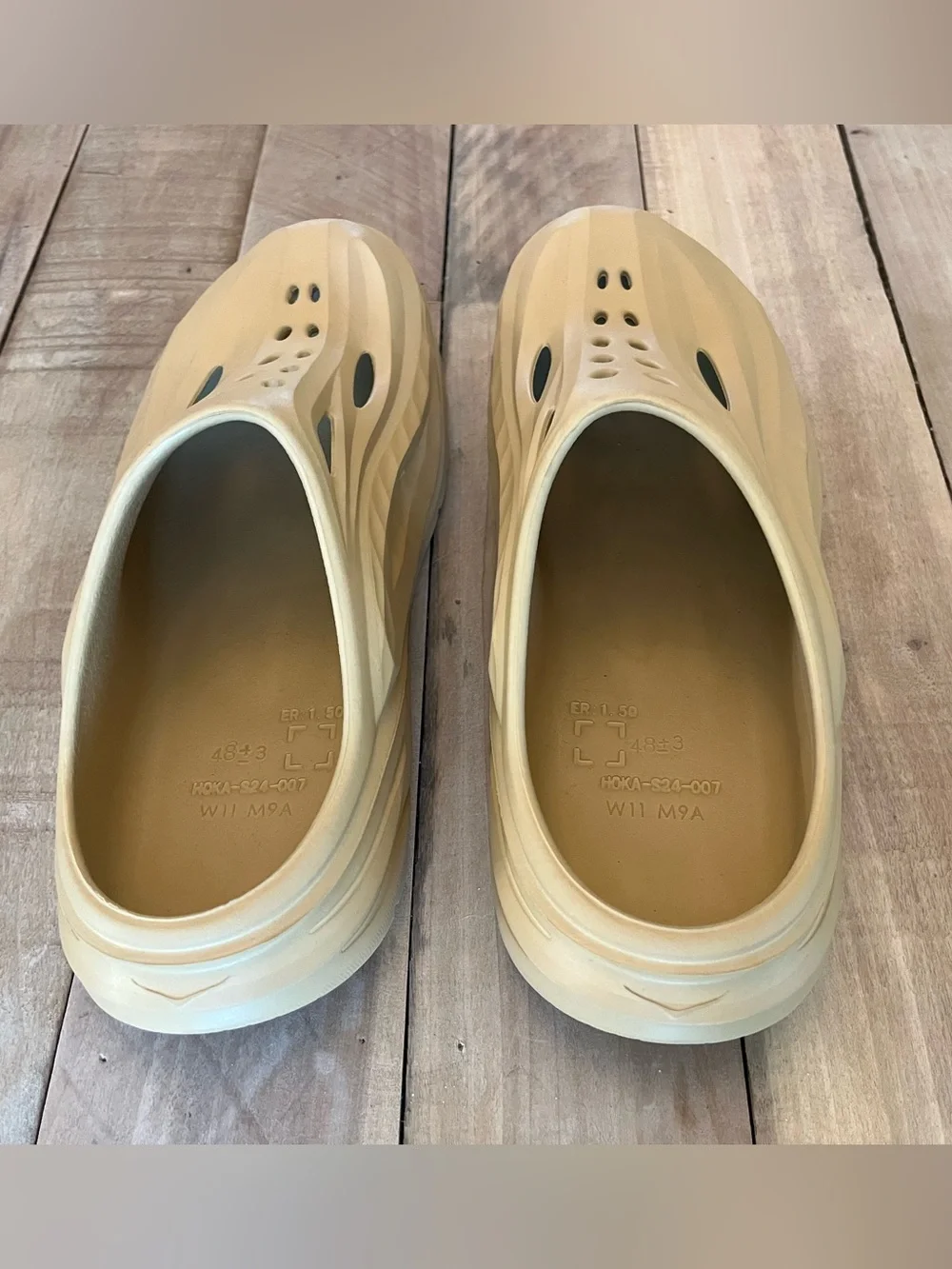 HOKA ORA Recovery Mule Unisex Size W11/M9